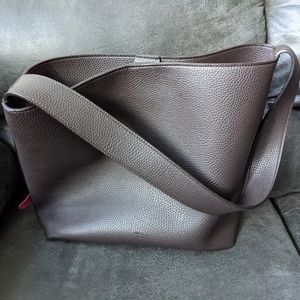 Angela Roi Jane Shoulder Bag With Signet